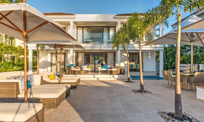 Fitts Village Villa | Mirador in St. James