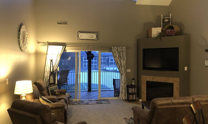 Camdenton Condo | Miramar 3 Br 2 Ba + loft, 245 4A, Screened deck overlooking main channel, Wifi