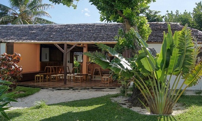 Nosy Boraha House | Mirana Beach BUNGALOW THE RAVINALA