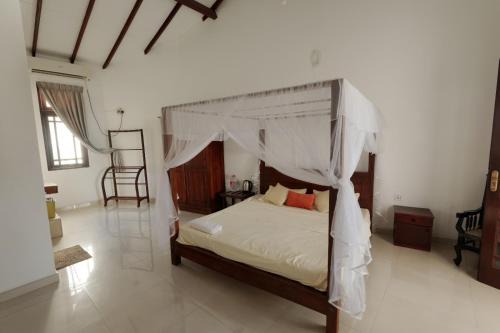 Mirissa House | Mirissa Ocean Breeze Hotel