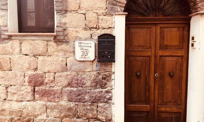 Castelbuono Apartment | Mirose's holiday home