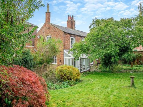 Louth House | Misdale House