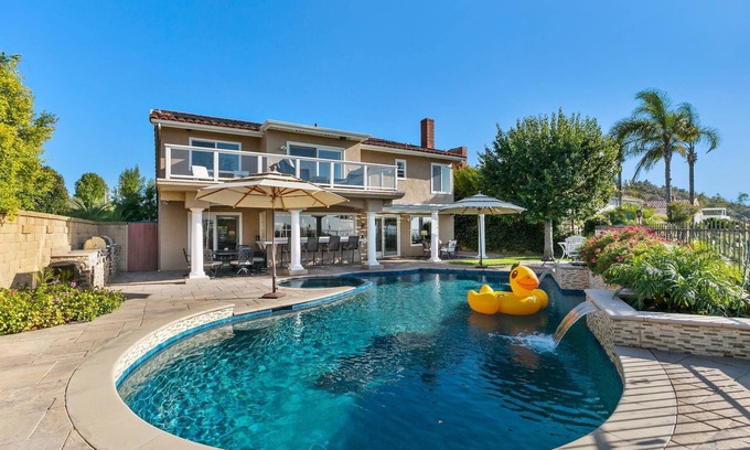 Mission Viejo House | Mission Viejo Villa with Pool