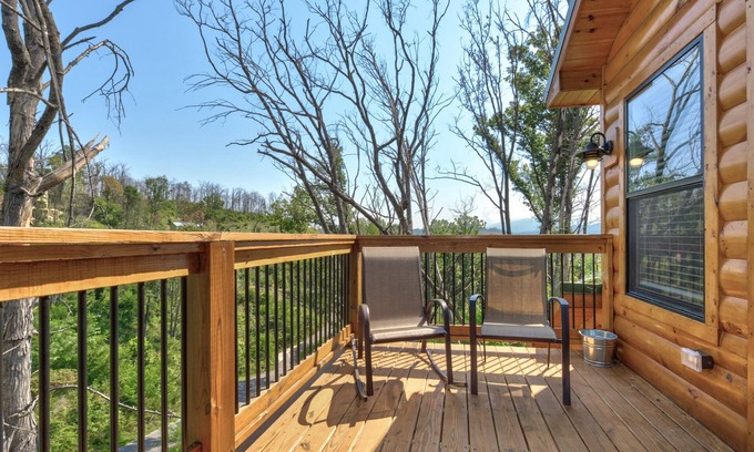 Chalet Village North House | Misty Hollow by Jackson Mountain Rentals