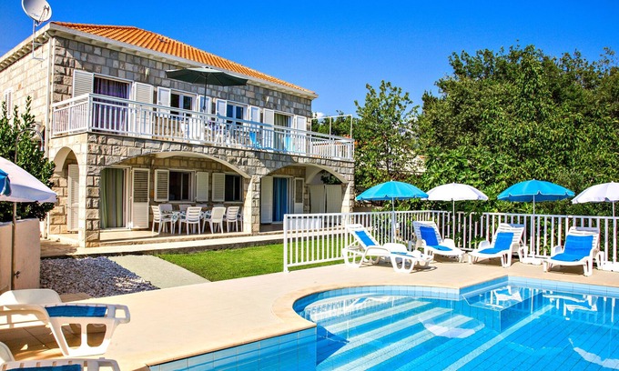 Cilipi Villa | Mix modern and traditional, experience local life, feel like home in Dubrovnik!