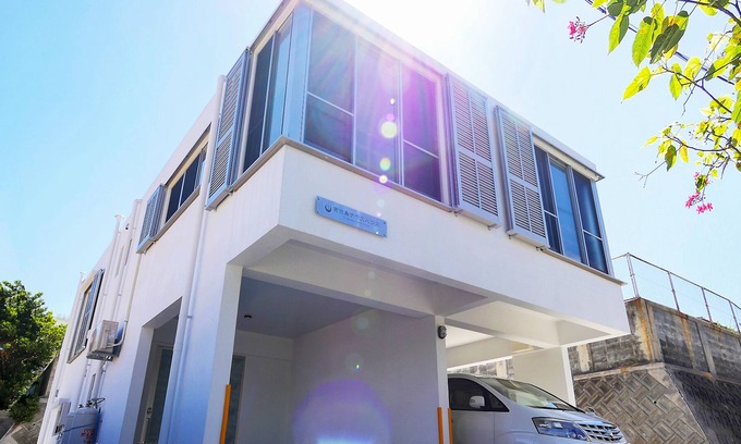 Taira House | Miyakojima Terrace House