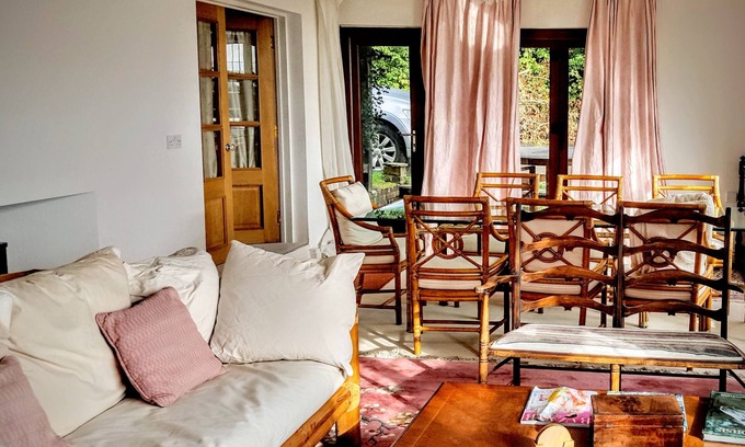 Danehill House | Moaps Farm Bed and Breakfast