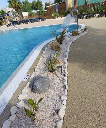 Villeneuve-les-Beziers Other | Mobil-home à valras-plage au Camping les sables du Midi