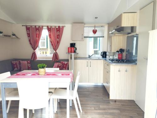 Boofzheim Other | Mobil-home tout confort climatisé 6 personnes proche Europa Park, route des vins, Alsace