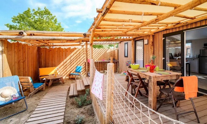 Asserac House | Mobile-home Premium Côté Sable 4 Rooms 6 People + TV