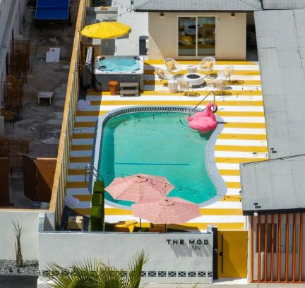 Uptown Design District Villa | Mod Hotel