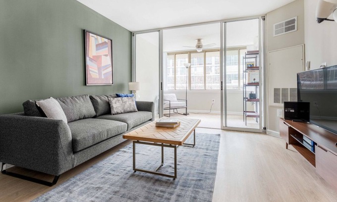 Chinatown Apartment | Mod Mount Vernon 1BR w/Gym, Pool, W/D, nr. Chinatown, by Blueground
