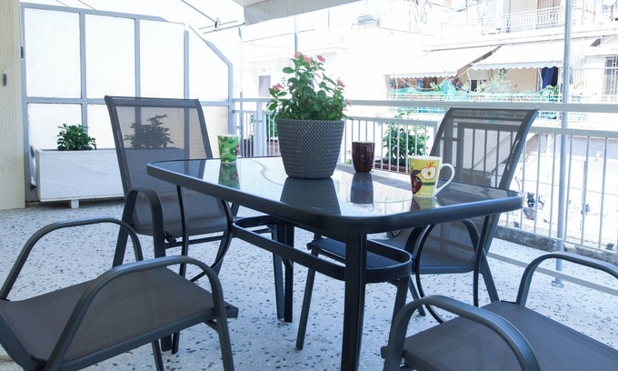 Athens Apartment | Modern 1 Bd Balcony Apt in Kato Patisia