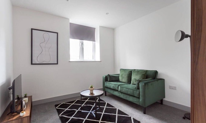 Leeds Apartment | Modern 1 Bedroom Apartment, Leeds