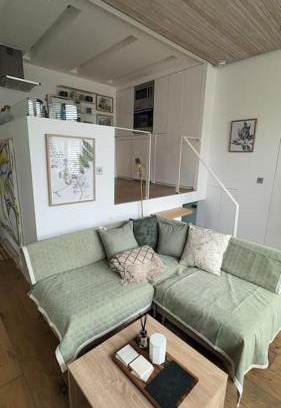 Brondesbury Park Apartment | Modern 1-bedroom flat on The Avenue