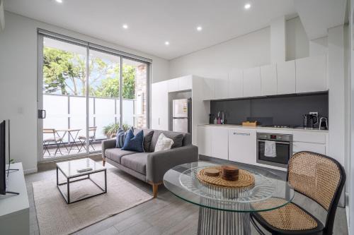Annandale Apartment | Modern 1-Bedroom Retreat