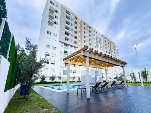 Guadalajara Municipality Apartment | Modern 12th-Floor Penthouse w 2 Balconies & City Views