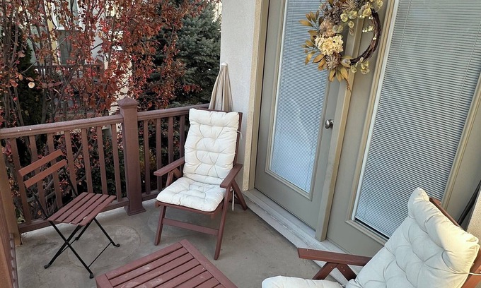Daybreak House | Modern 2 bed Daybreak Townhome Near Oquirrh Lake!