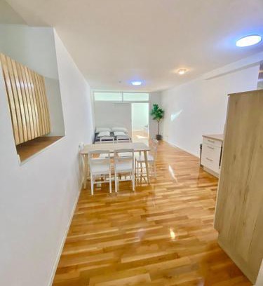 Grinzing Apartment | Modern 2 Bedroom Apartment