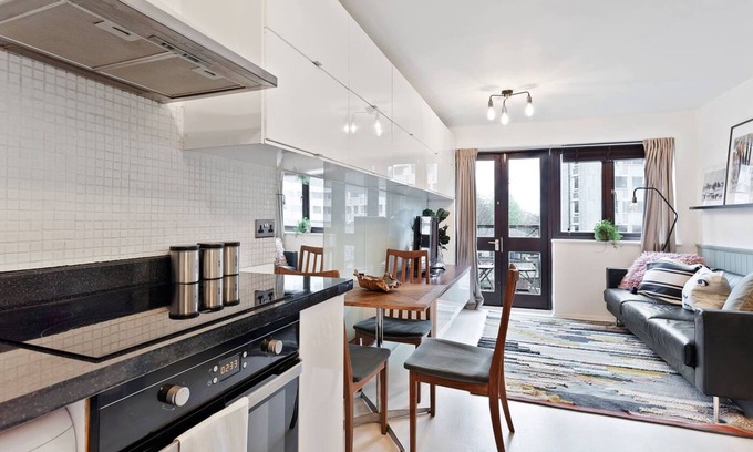 Weavers Apartment | Modern 2 Bedroom Apartment in Hoxton
