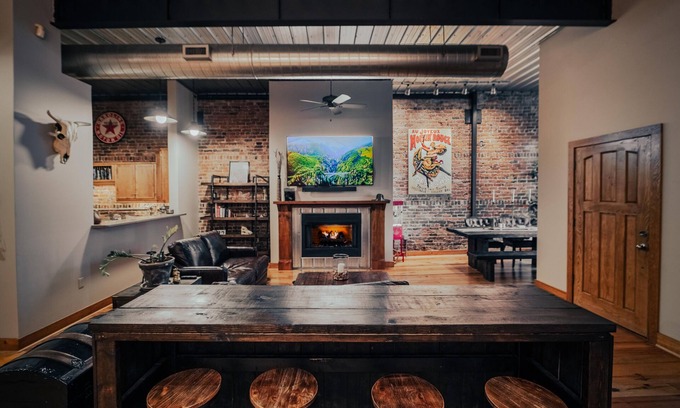 Morristown Apartment | Modern 2 Bedroom Downtown Studio Apartment
