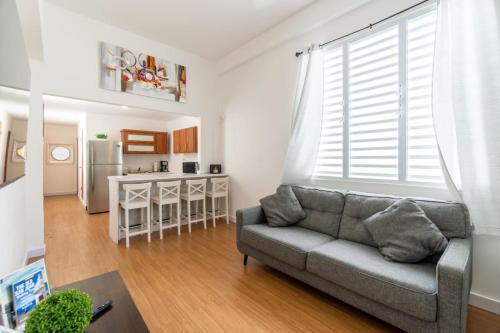 San Francisco Apartment | Modern 2-BR Apt. in historic Old San Juan