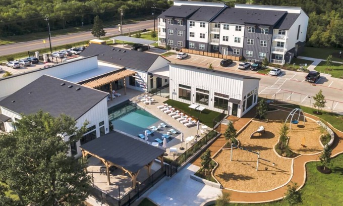 Austin Apartment | Modern 2Br Apartment I Properties by Preston