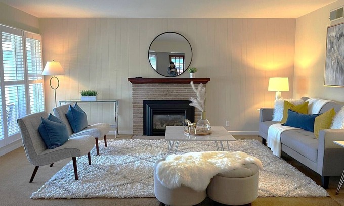San Carlos House | Modern 3 Bedroom 1 Bath House Close to SFO Airport