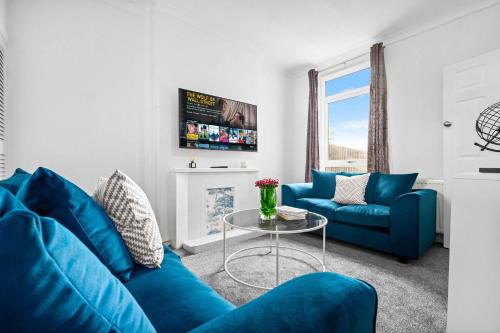 Acocks Green House | Modern 3 Bedroom House - Parking - Garden - Excellent Location - Top Rated - 181A