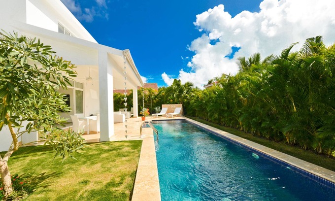 Punta Cana Village Villa | Modern 3BR Villa with Private Pool - Punta Cana Village