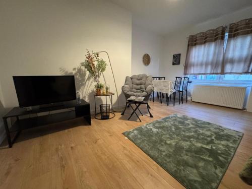 Hartlepool House | Modern 4 Bed Home, Free Parking in Hartlepool town