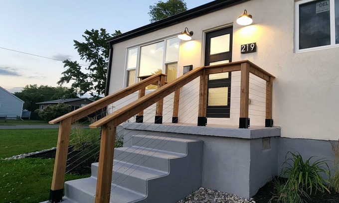 Welland House | Modern 4-Bedroom Bungalow Close to All Amenities