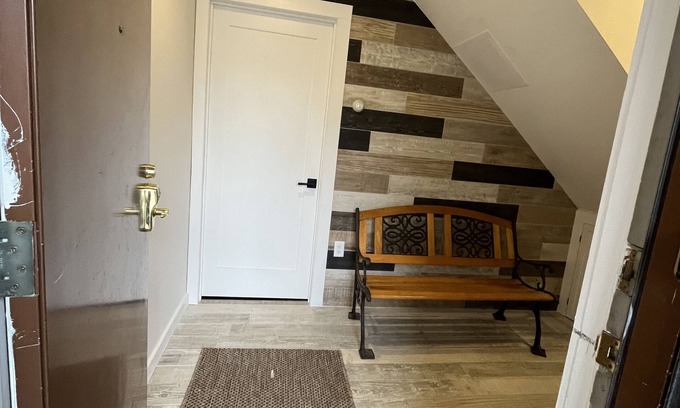 East Burke House | Modern 4 Bedroom Ski In Ski Out - Bike In Bike Out at BURKE MOUNTAIN