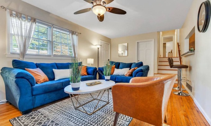 Stone Mountain House | Modern 4 Bedroom Home Minutes From Stone Mountain