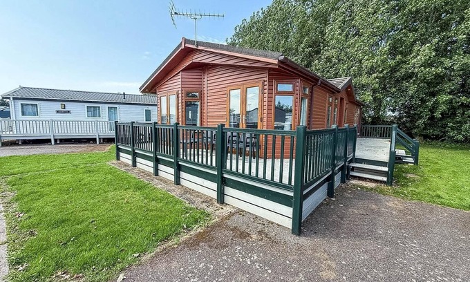 Hunstanton Cabin | Modern 4 berth lodge with decking at Manor Park in Hunstanton ref 23024W