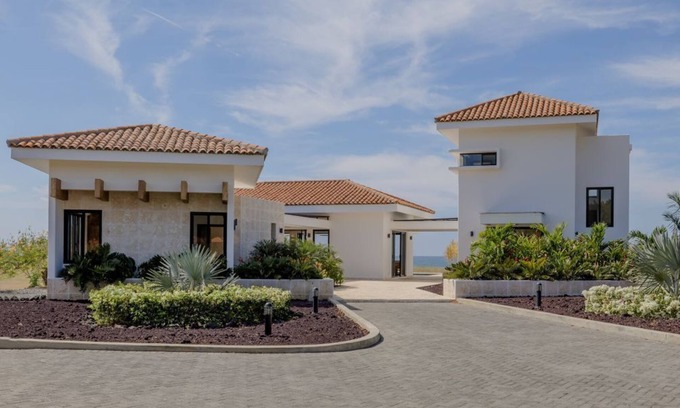San Diego House | Modern 4BR Escape at Gran Pacifica Beachfront