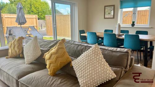 New Forest District House | Modern 4BR Family Home New Forest Pet Friendly