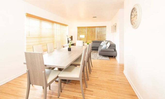 Miami Shores House | Modern 5 Bedroom Miami Home, 15 Min. to the Beach!