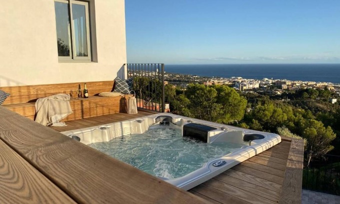 Marbella House | Modern 6-bedroom finca in Marbella with spectacular views