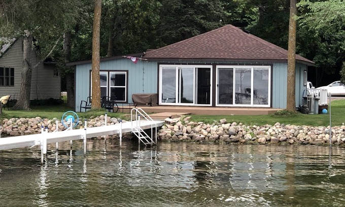 Detroit Lakes Cottage | Modern Amenities & Gorgeous Sunsets!