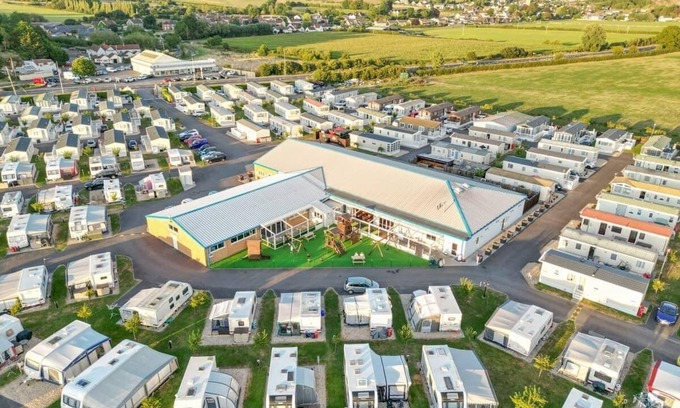 Bleadon House | Modern and contemporary 12ft-wide caravan with one double and one twin.