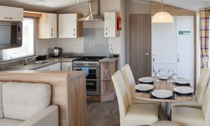 Potterhanworth Cabin | Modern and contemporary holiday home perfect for a family holiday escape.