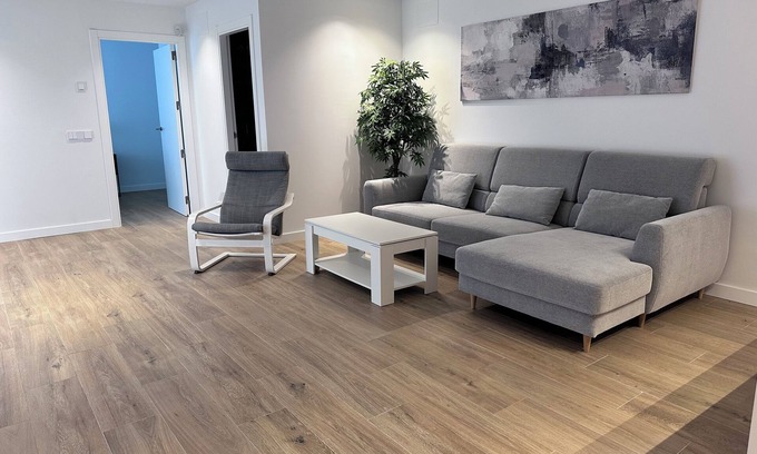 Pozuelo de Alarcon Apartment | Modern and fully equipped apartment