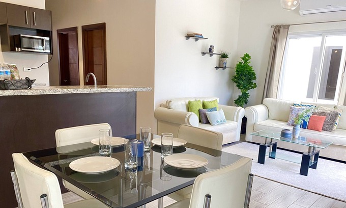 Sector 1 Nor-Oeste Condo | Modern and spacious 3-bedroom Condo w/outdoor park