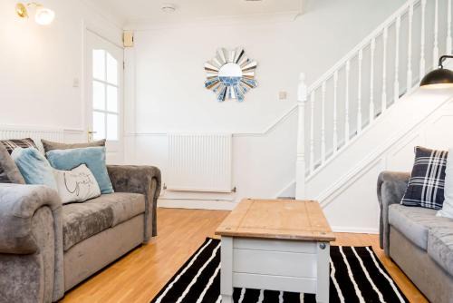 Ipswich House | Modern and Spacious 4 Bedroom Home in Ipswich