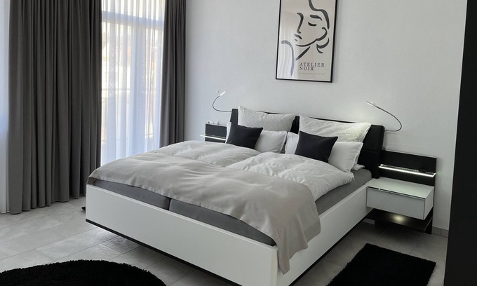 Balingen Apartment | Modern apartment/holiday apartment near the city for 2 pers.