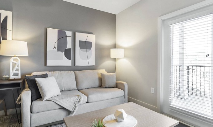 Powdersville Apartment | Modern Apartment in Prime Location (ID9219X15)