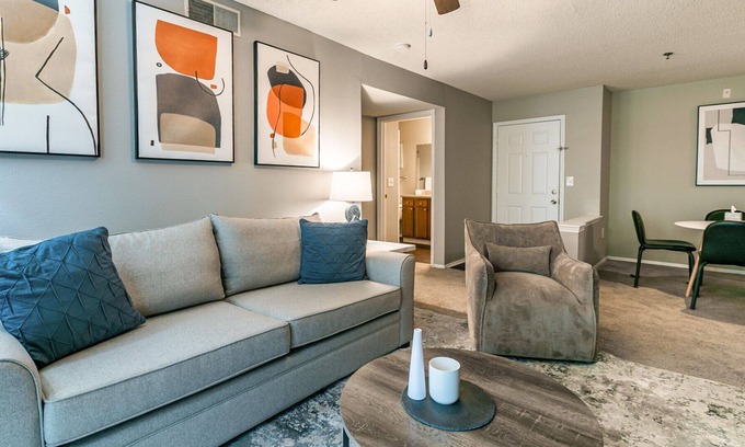 Blue Ash Apartment | Modern Apartment in Prime Location (ID4707X29)