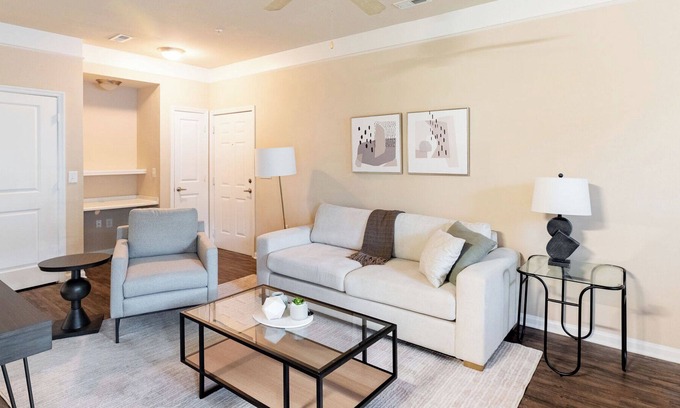 Goose Creek Apartment | Modern Apartment in Prime Location (ID4344X54)