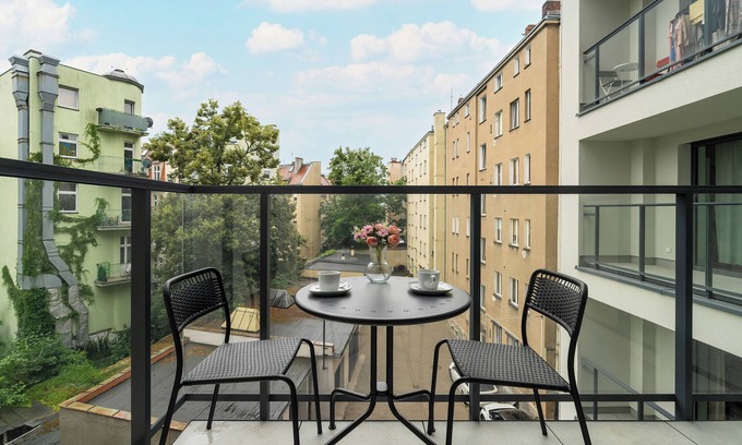 Jezyce Apartment | Modern Apartment With Parking by Renters